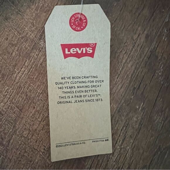 Levi’s Navy blue LONG SLEEVE top NWT 🏷️ Sz M (10-12) girls - Picture 7 of 11